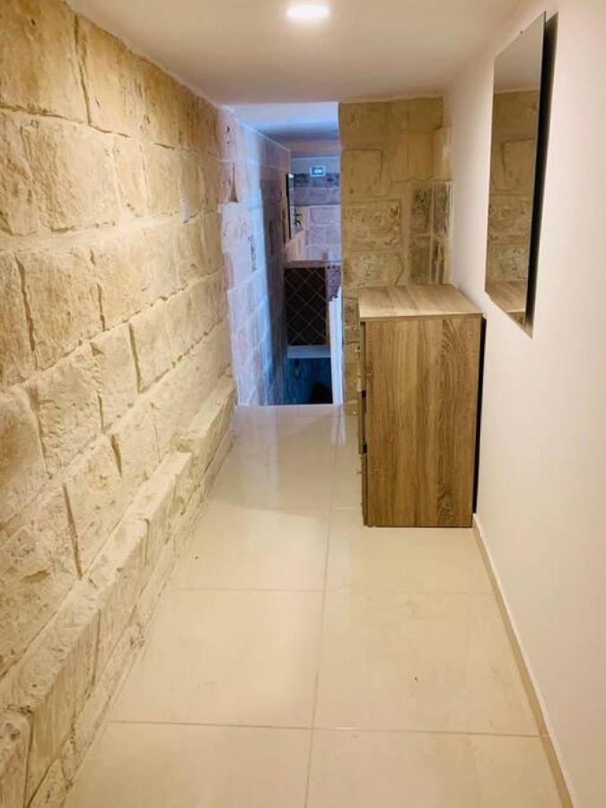 Serenity Apartment *